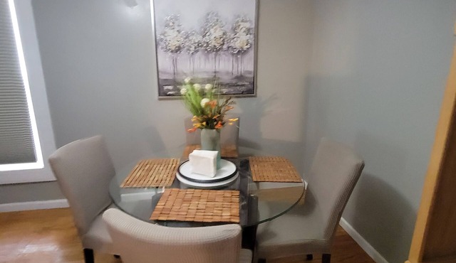 Awesome 2 bedroom in Shelby Park!
