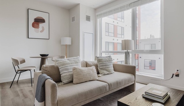 Awesome Revere 1BR w/Spa, Gym, Pool, W/D & Lounge, by Blueground