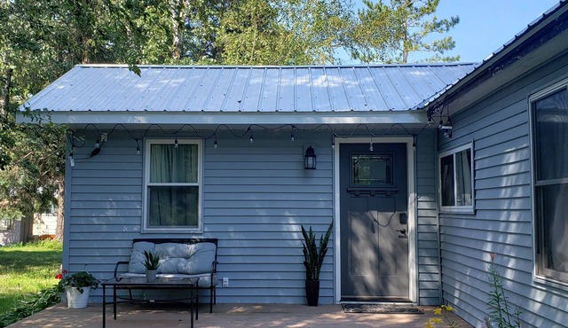 Bad Rabbit Resort near Lake of the Woods *No Cleaning Fee*