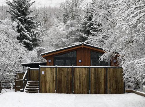 Balquhidder Braes Holiday Park Lodges, mostly with Hot Tubs and pet friendly, EV facilities