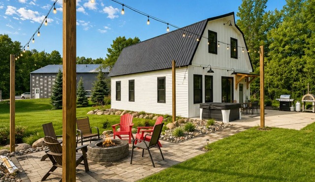 Barn on Lake Mille Lacs – Sauna, Fishing, Hot Tub,Relax