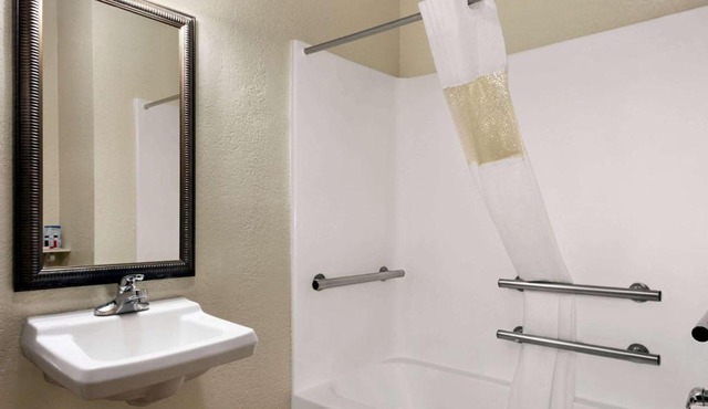 Baymont by Wyndham Elizabethtown