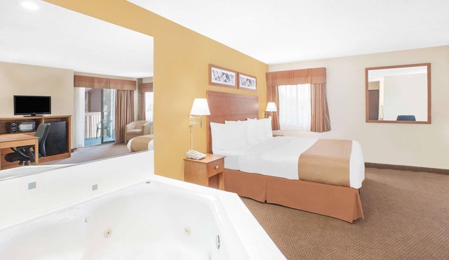 Baymont by Wyndham Port Huron