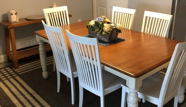 Beautiful 2 bedroom suite with full amenities at Village by the Sea