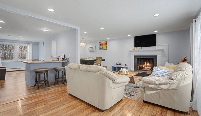 Beautiful 3 bedroom home centrally located in picturesque CT.