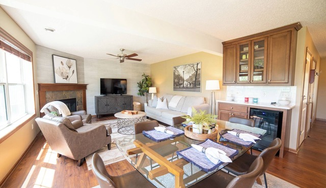 Beautiful 3 bedroom townhome! A+ location