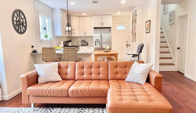 Beautiful 3 BR Home by the Water- Family Friendly