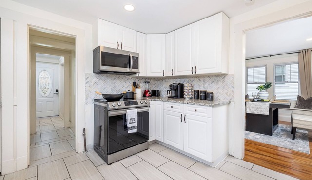 Beautiful 3BR, Rare Find, Clean & Guest Favorite