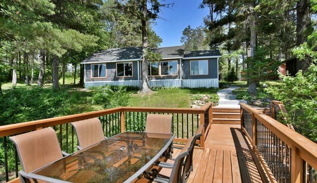 Beautiful Cabin on Long Lake. Fishing, Boating, ATV, snowmobile, and ski trails.