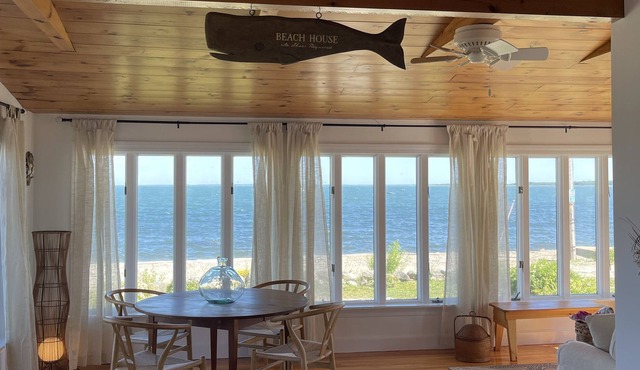 Beautiful Cottage With Private Beach/ Ocean Views