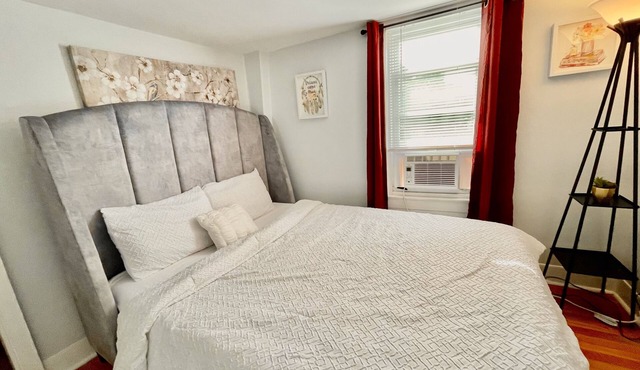 Beautiful & Cozy 2 BR/2Beds/Netflix/Alexa/Roku.