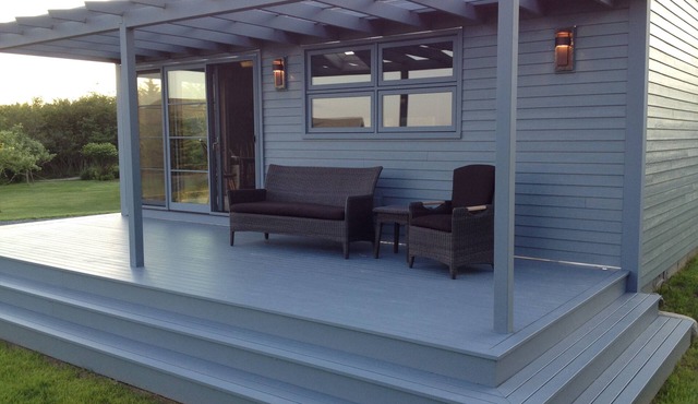 Beautiful Cozy Renovated Cottage on Ocean at Seawall, Southwest Harbor