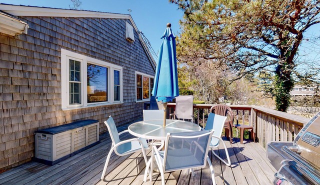 Beautiful home with ocean-view, patio, grill, W/D, & close to Nauset Beach