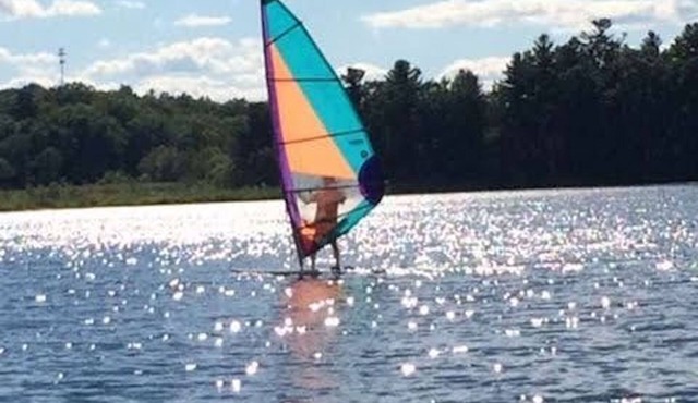 Beautiful waterview and water access from adorable cottage