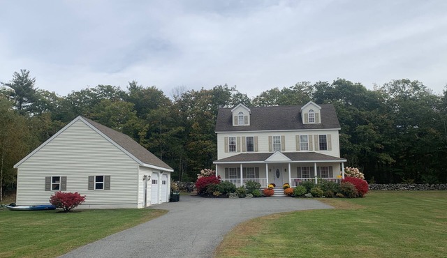 Beautiful Wiscasset Home 5 AC units, sleeps 16