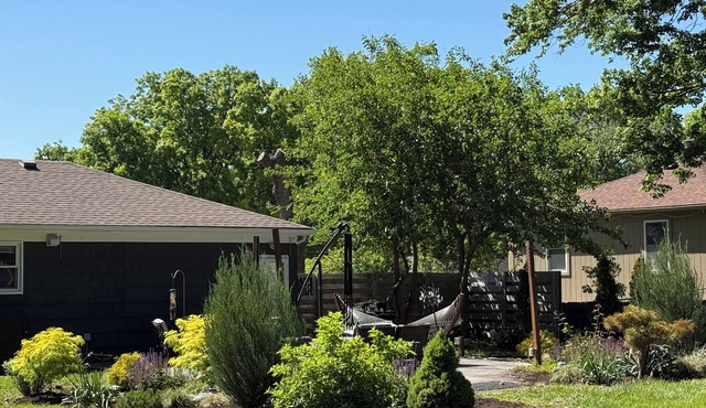 Beautifully Renovated Home with Backyard Oasis, 5 Min to Legends & Sporting KC