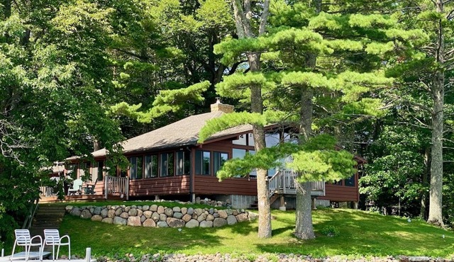 Beautifully renovated cabin available for first time on VRBO!