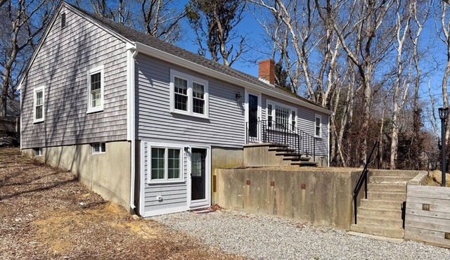 Beautifully renovated home near Scargo Lake with deck, W/D, AC, games, & yard