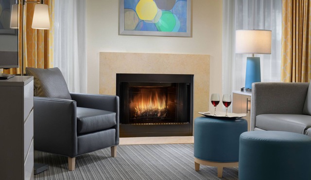 Best Place To Stay in Westlake! 4 Relaxing Units, and Parking