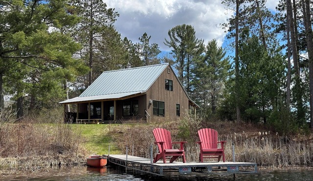 Big Sisu - Newly Remodeled Nordic Hideaway on Silverthorn Lake