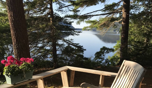 BigCamp - A Rustic Lake Oasis