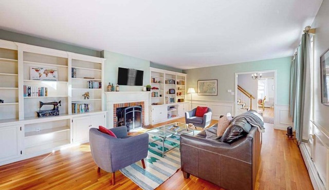Biking, Beaches, & Private Backyard Perfect For Grilling
