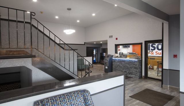 Bison Inn and Suites