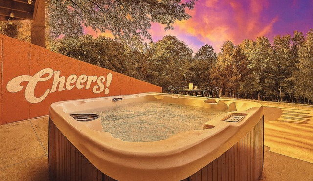 Bourbon Trail Estate - Theater, Games & Hot Tub