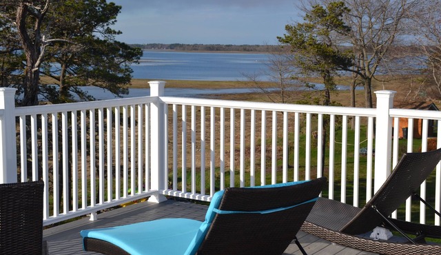 Brand New 6 Bedrooms, 5.5 baths, with water views, sleeps 18