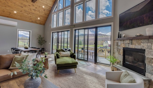 Brand new construction - Spacious Mountain Chalet in Sugar Hill, NH. Sleeps 18.