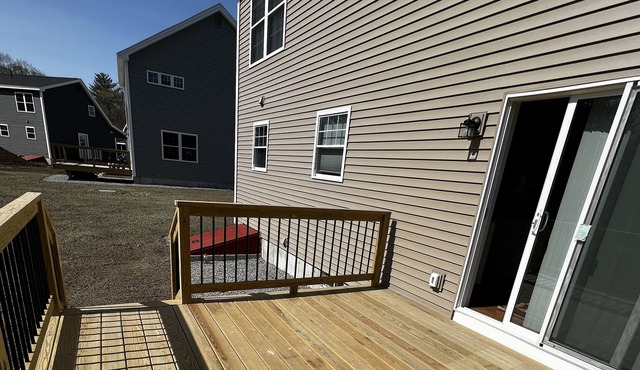 Brand new Gorgeous home,great size for a Family !!!