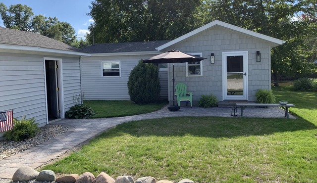 Bring Your Own Boat; Lake Home w/ direct access to 5 lakes. Witmer Lake, Indiana