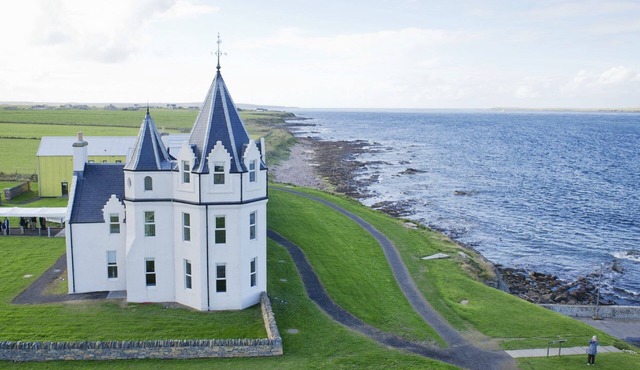 Buckie - 1 Bed Luxury Studio Apartment