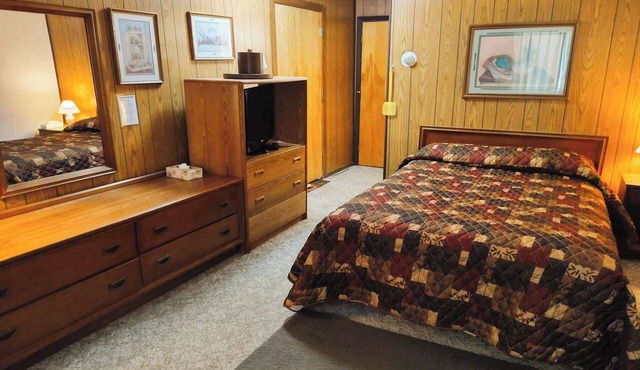 Budget Stay Near Fishing Spots & Border Attractions – for Business and Leisure