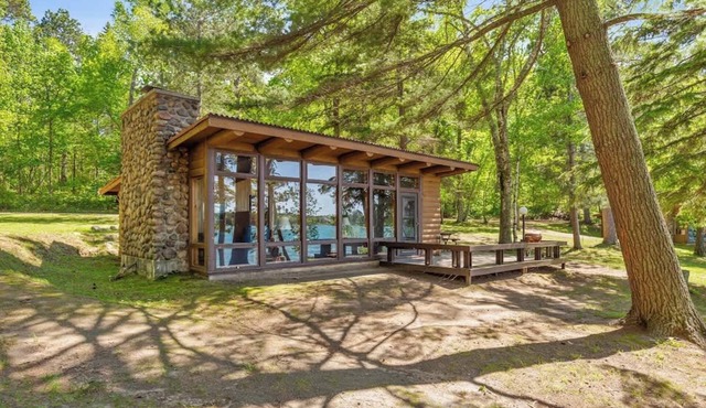 Cabin #2 Beautiful 2BR 1BA Timberlane Resort