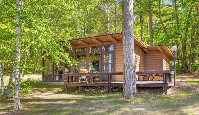 Cabin #3 Beautiful 2 BR 1 BA Timberlane Resort