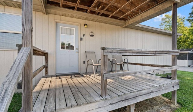Cabin 4 The Village @ Patoka Lake