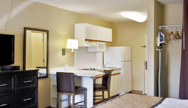 Candlewood Suites Beachwood Cleveland by IHG