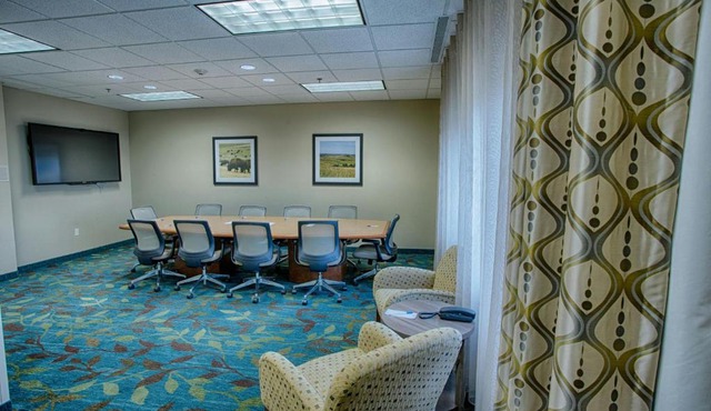 Candlewood Suites Fargo-North Dakota State University by IHG