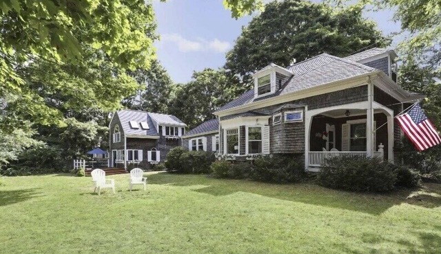 Cape Gem with Guest House, Perfect for Two Families!