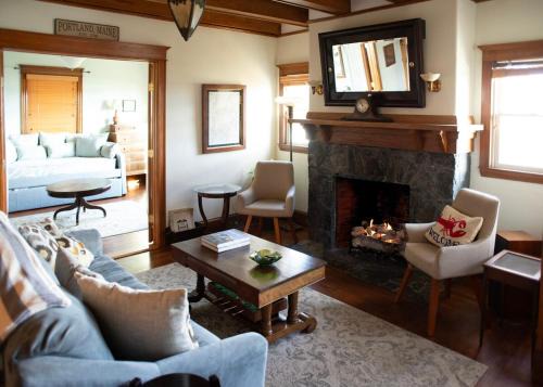 Casco Bay View Craftsman