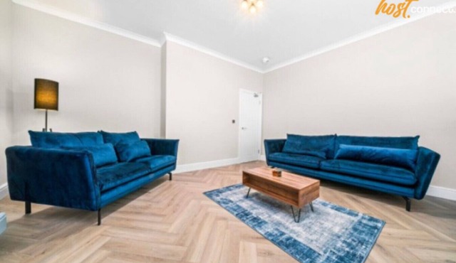 Central Gretna Luxury 4 bed