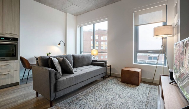 Central Kendall Square Studio w/Gym, W/D near MIT & River by Blueground