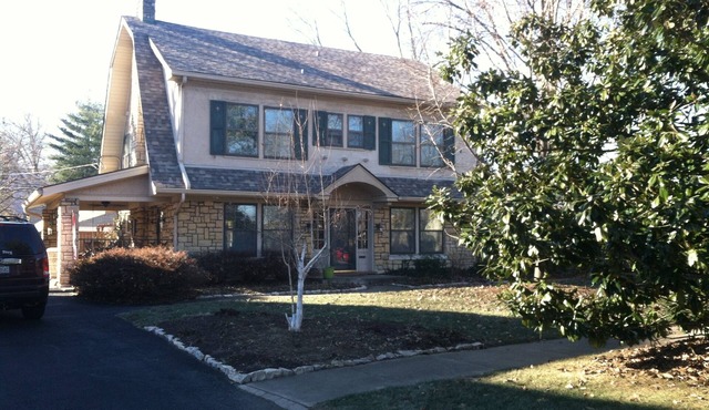 Centrally Located Home for Derby/Breeders Cup