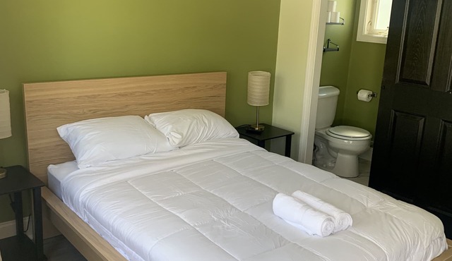 Charming 1-bedroom boutique hotel room in Norwell