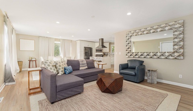 Charming 2-bedroom Guest House in Dedham on Private Estate