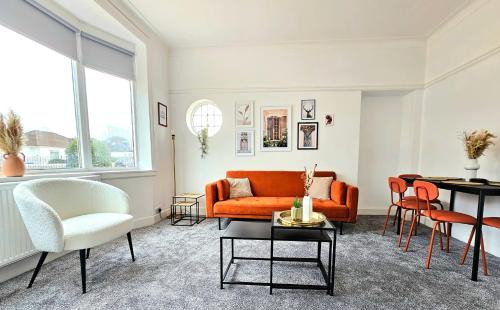 Charming 3-Bed Oasis-free parking