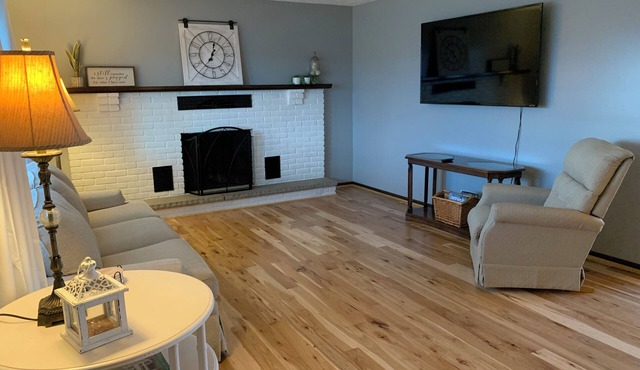 Charming 3-bedroom house with WiFi and AC in the heart of Walnut Creek.