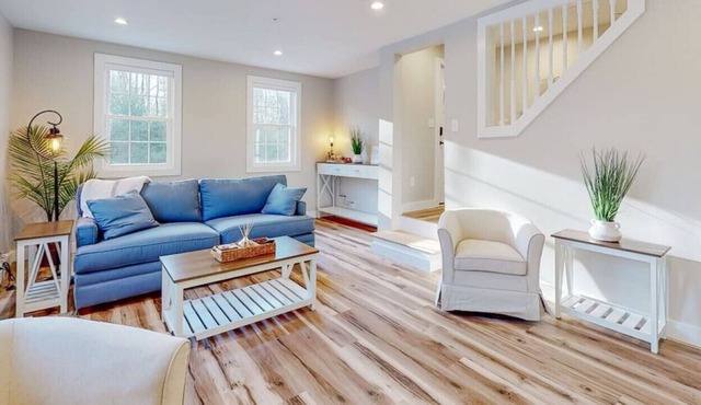 Charming 3BR Farmhouse | Nature Getaway