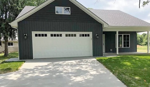 Charming 4 bedroom home minutes from Downtown!
